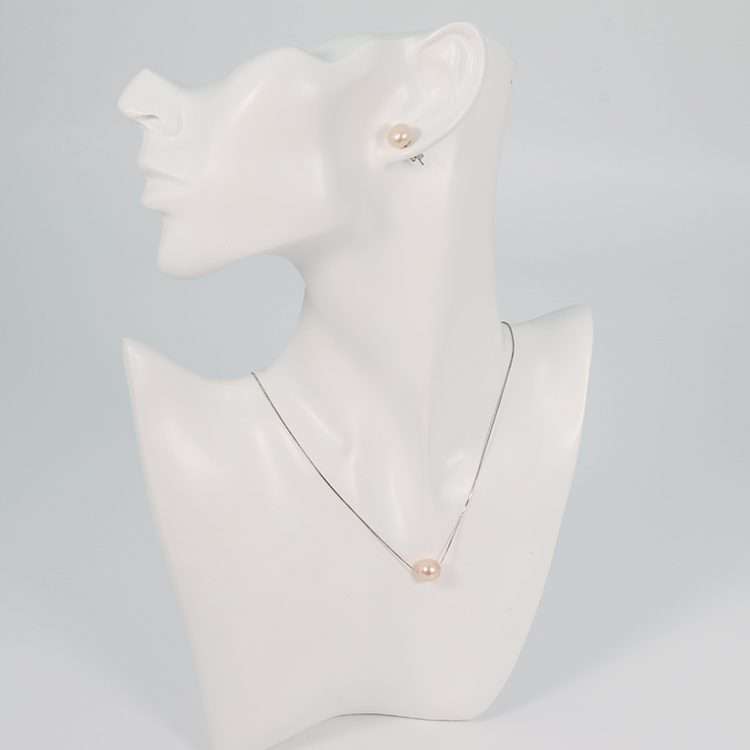 Freshwater White Pearls Esperance Earrings 8-9 mm AAA