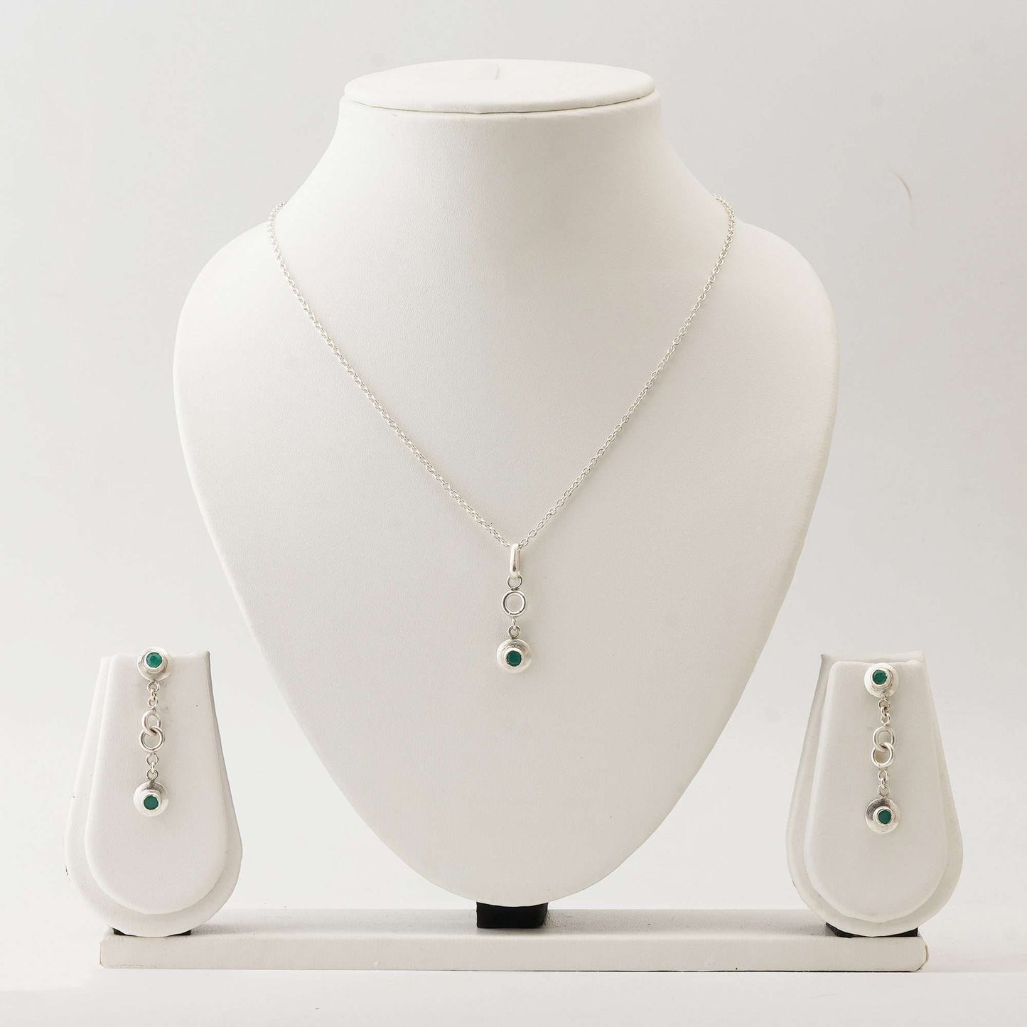 Round Emerald Set with 0.28 - 0.60 CT Pendant and 1 - 1.25 CT Earrings in Italian Silver
