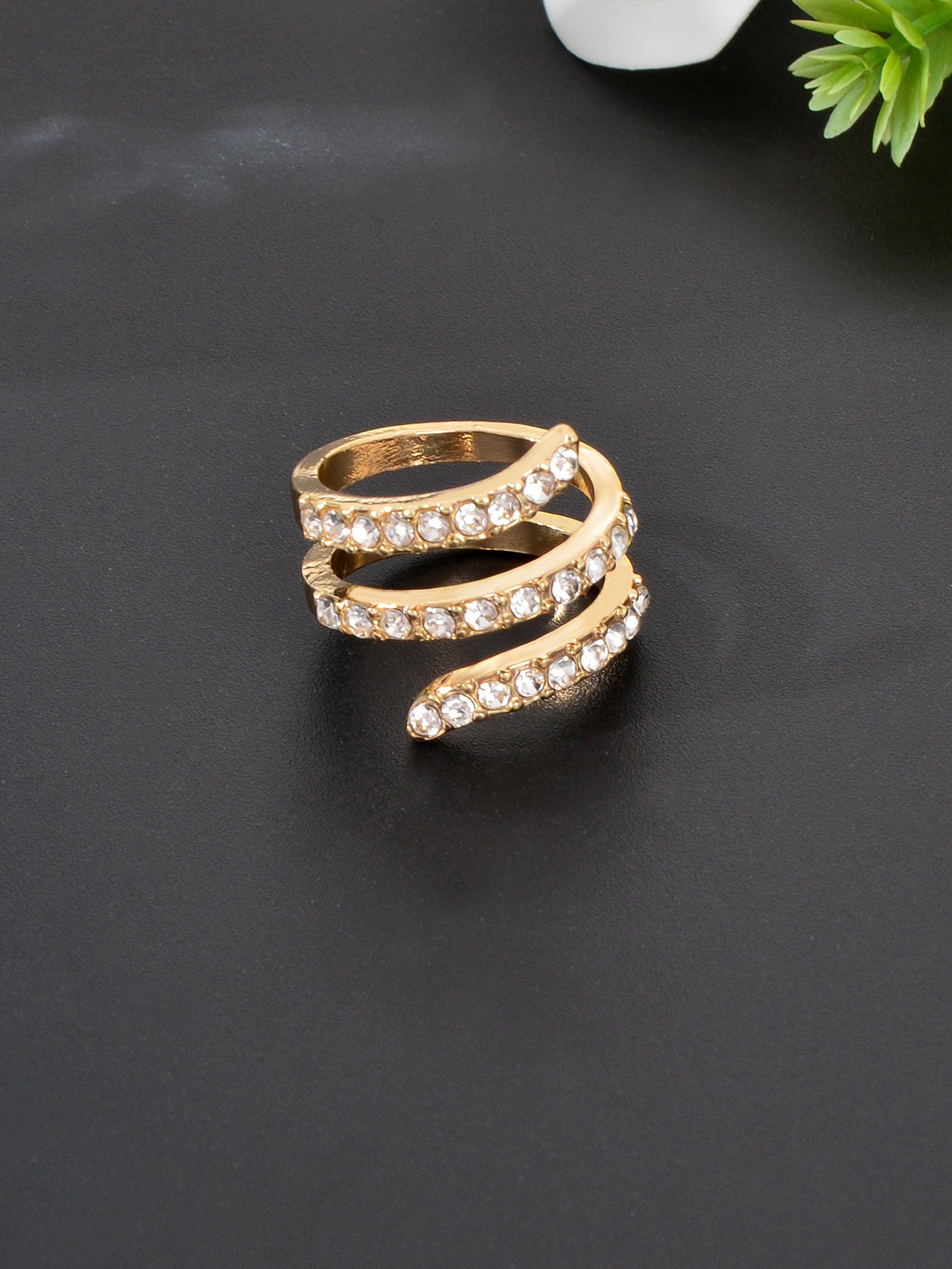 Elegant Stunning Spiral Diamond Ring Timeless Sparkling Finger Jewellery Gift