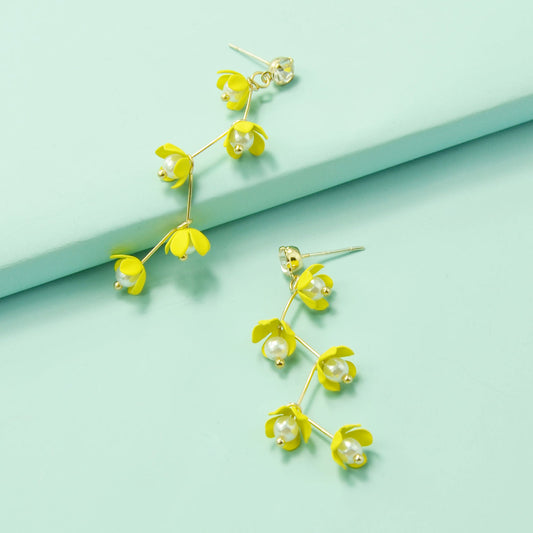 Exquisite Pearl Yellow Flower Dangle Pendant Earrings for Women Trendy Jewellery