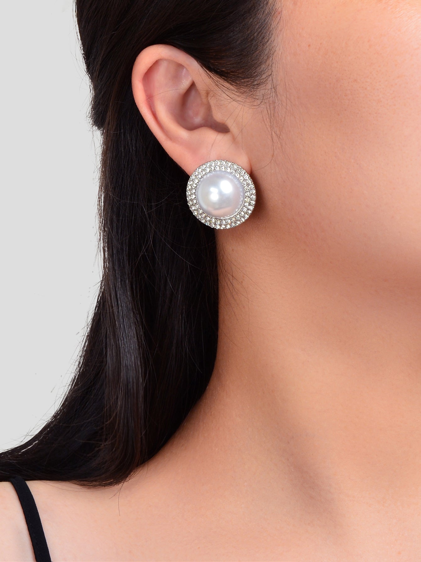 Luxurious Rhinestone Big Pearl Decor Round Stud Earrings Wedding Bridal Jewelry