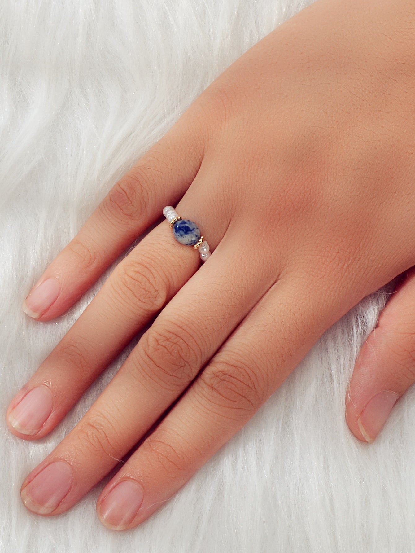 Retro Textured Jewellery Elastic Pearl Natural Stone Finger Ring Band for Women