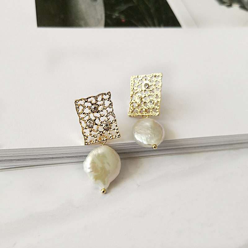 Freshwater Pearls Nowra Earrings