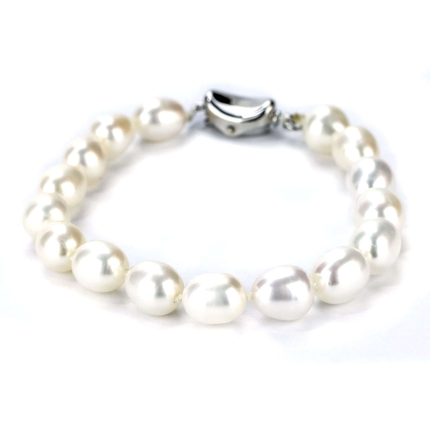 Freshwater Drop Shape White Auchenflower Bracelet 6-7 mm AAA
